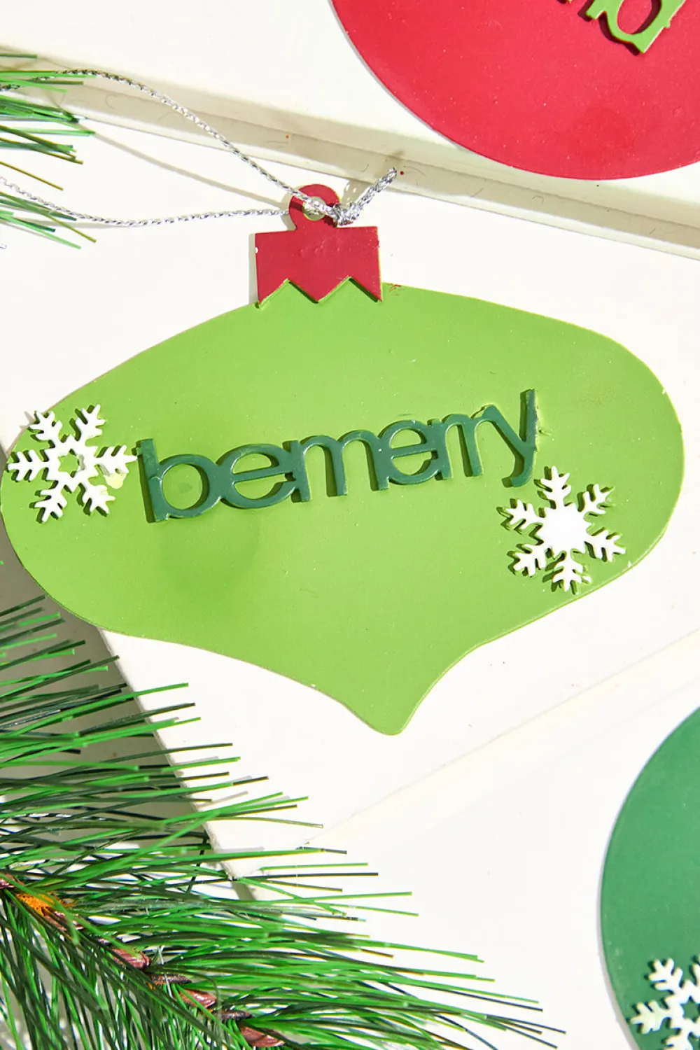 Decorator's Warehouse 2" Metal Christmas Words Ornament > Christmas Sale|Christmas Decor