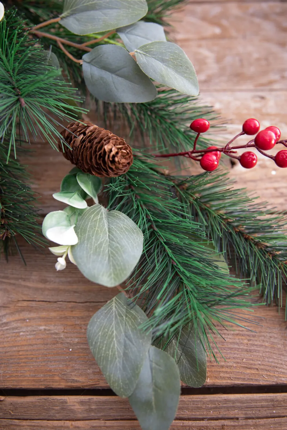 Decorator's Warehouse 29” Mixed Pine Berry Pinecone Spray > Cardinal|Christmas Sprays