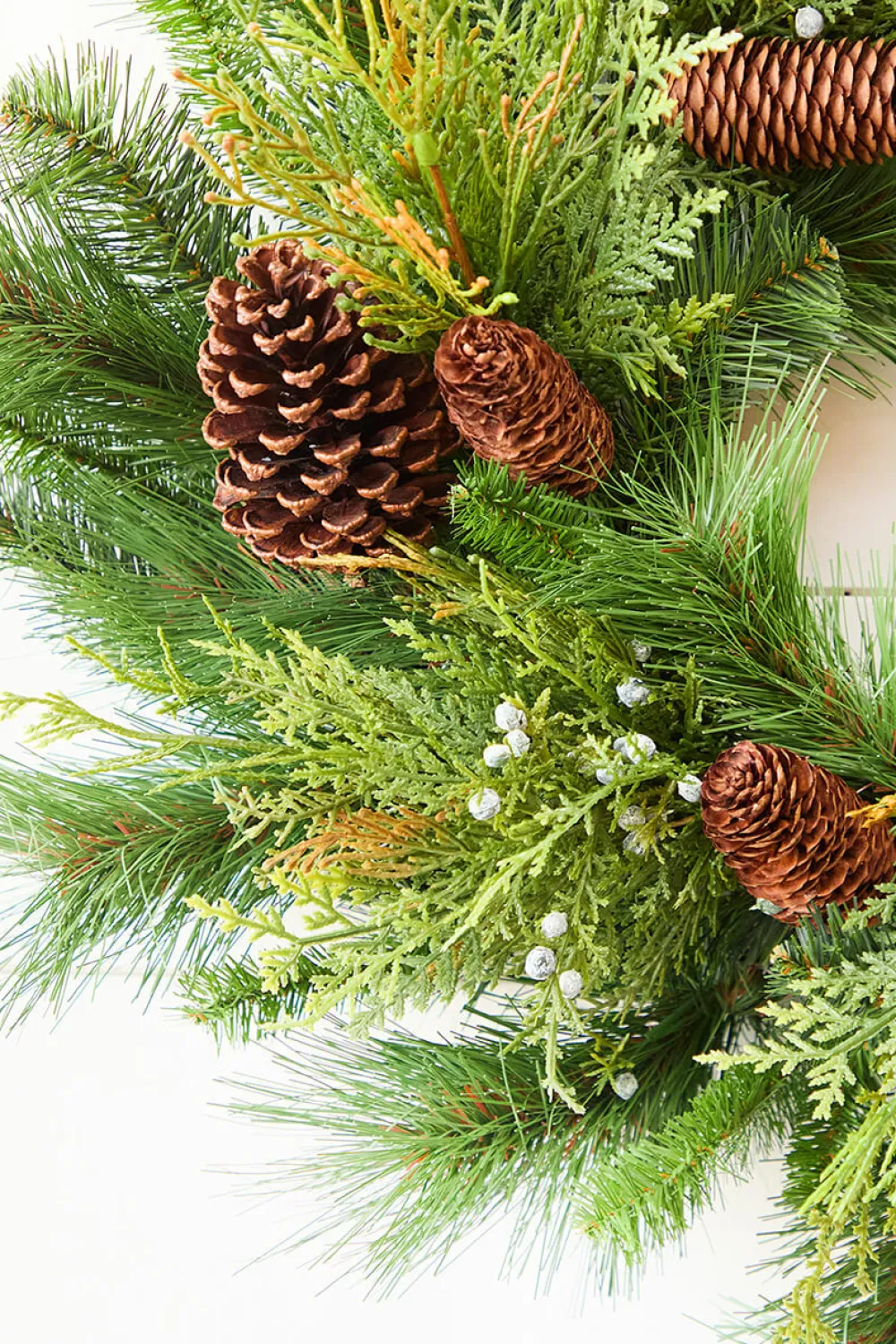 Decorator's Warehouse 24" Mixed Pine Wreath > Cardinal|Natural Greenery