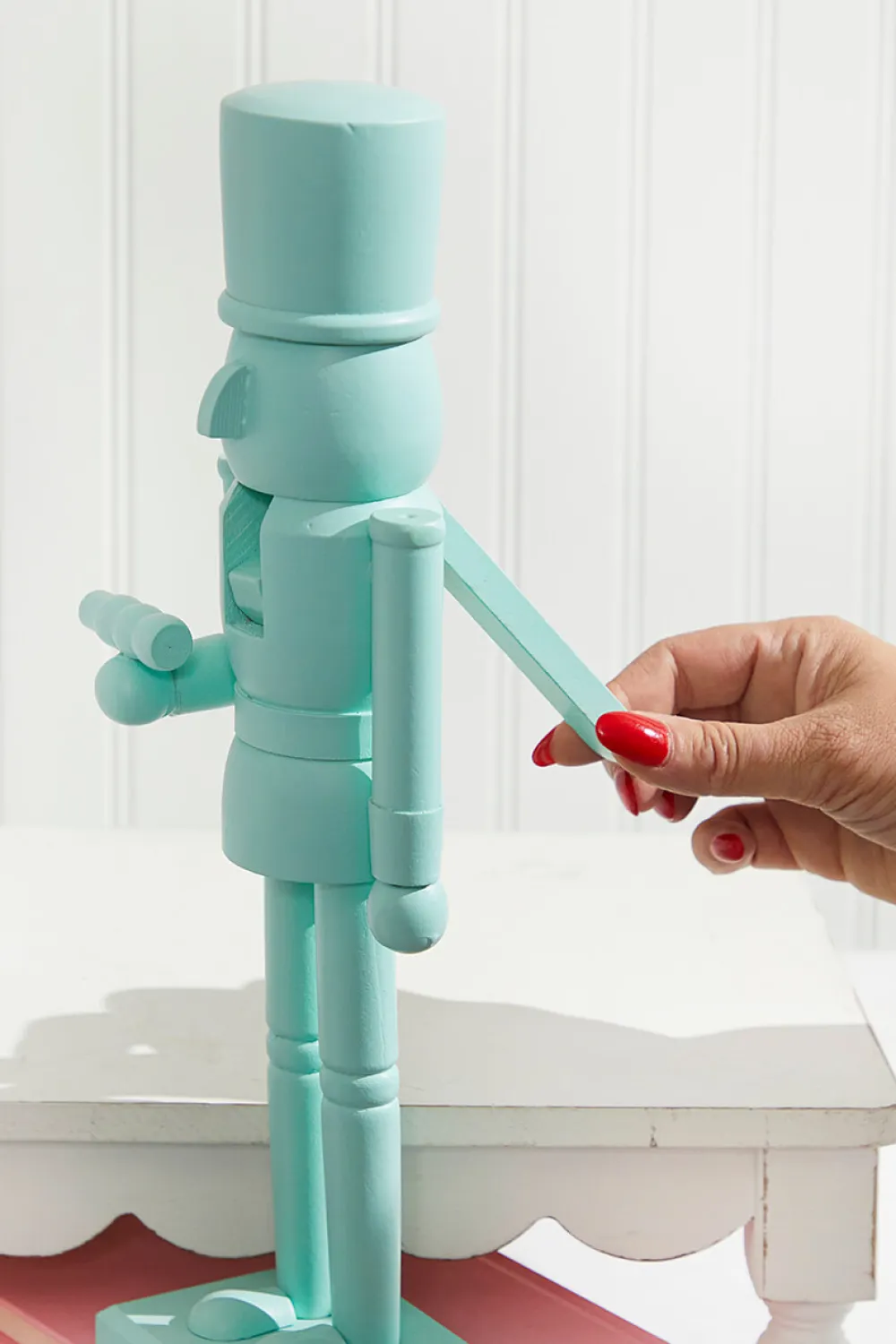 Decorator's Warehouse 15" Monochromatic Nutcracker - 4 Assorted > Santa'S Sweet Shoppe|Christmas Accents