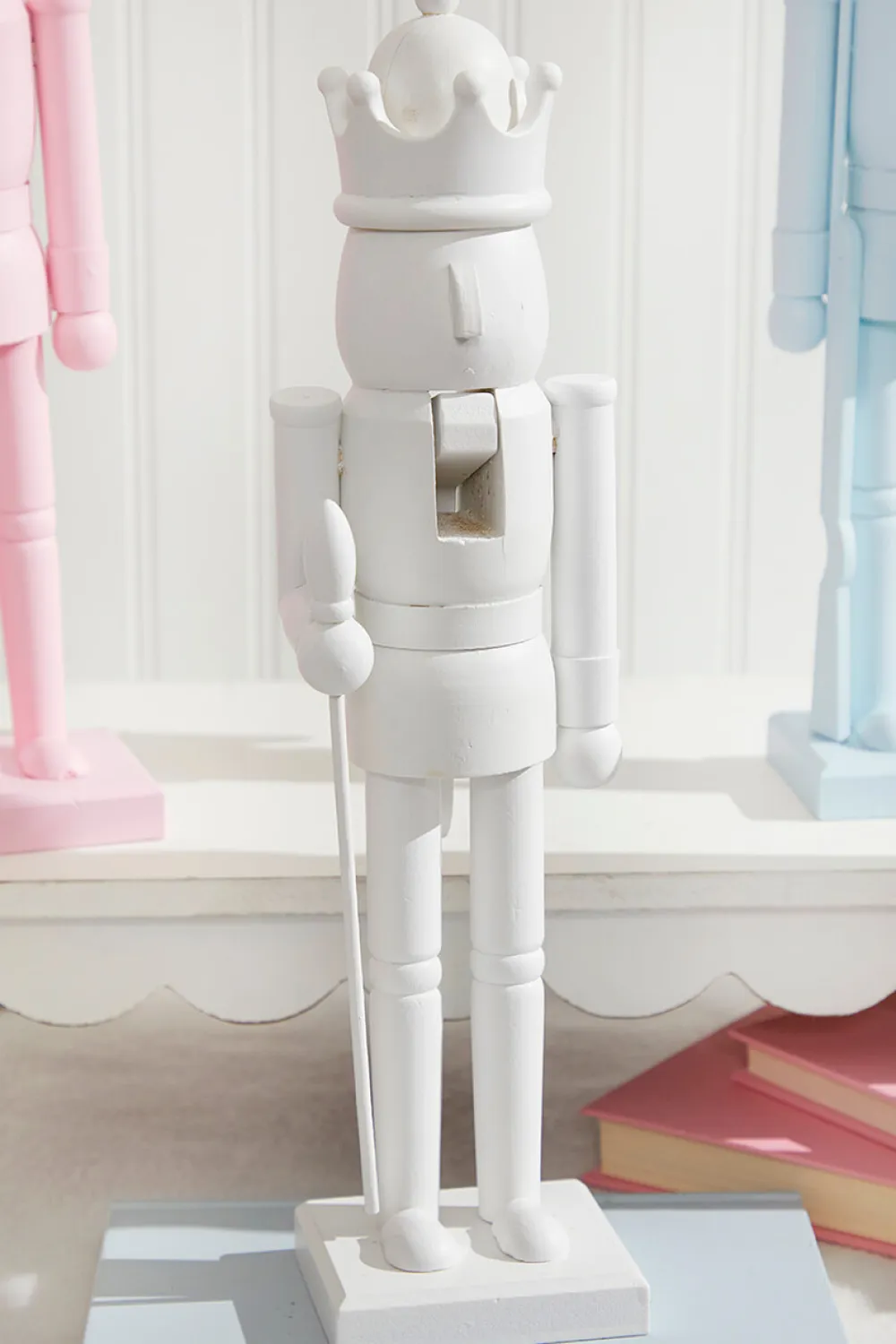 Decorator's Warehouse 15" Monochromatic Nutcracker - 4 Assorted > Santa'S Sweet Shoppe|Christmas Accents