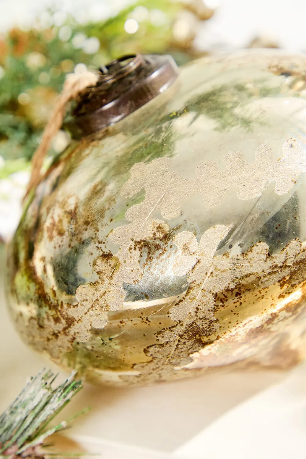 Decorator's Warehouse 5" Notre Dame Glass Onion Ornament > Christmas Decor|Natural Elegance