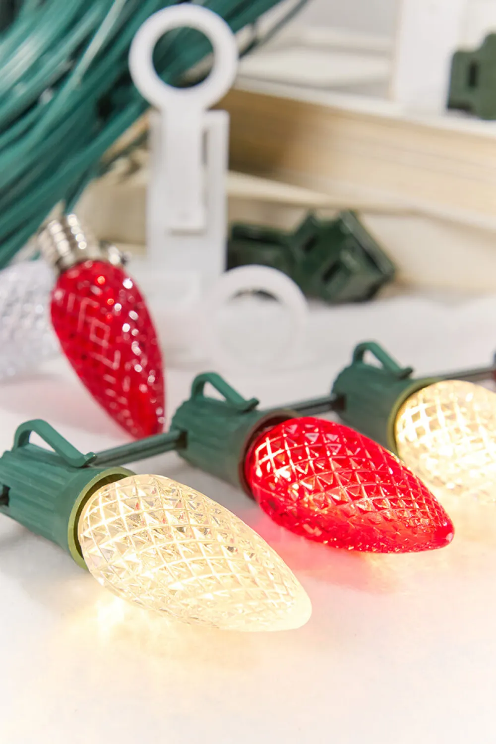 Decorator's Warehouse 100' Outdoor Christmas Lighting Kit - Warm White/Red > Outdoor Christmas Lighting Kits|C9 Bulbs