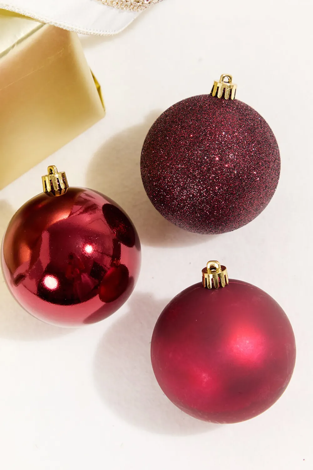 Decorator's Warehouse 3" Oxblood Shatterproof Tube > Boxed Sets|Christmas Decor