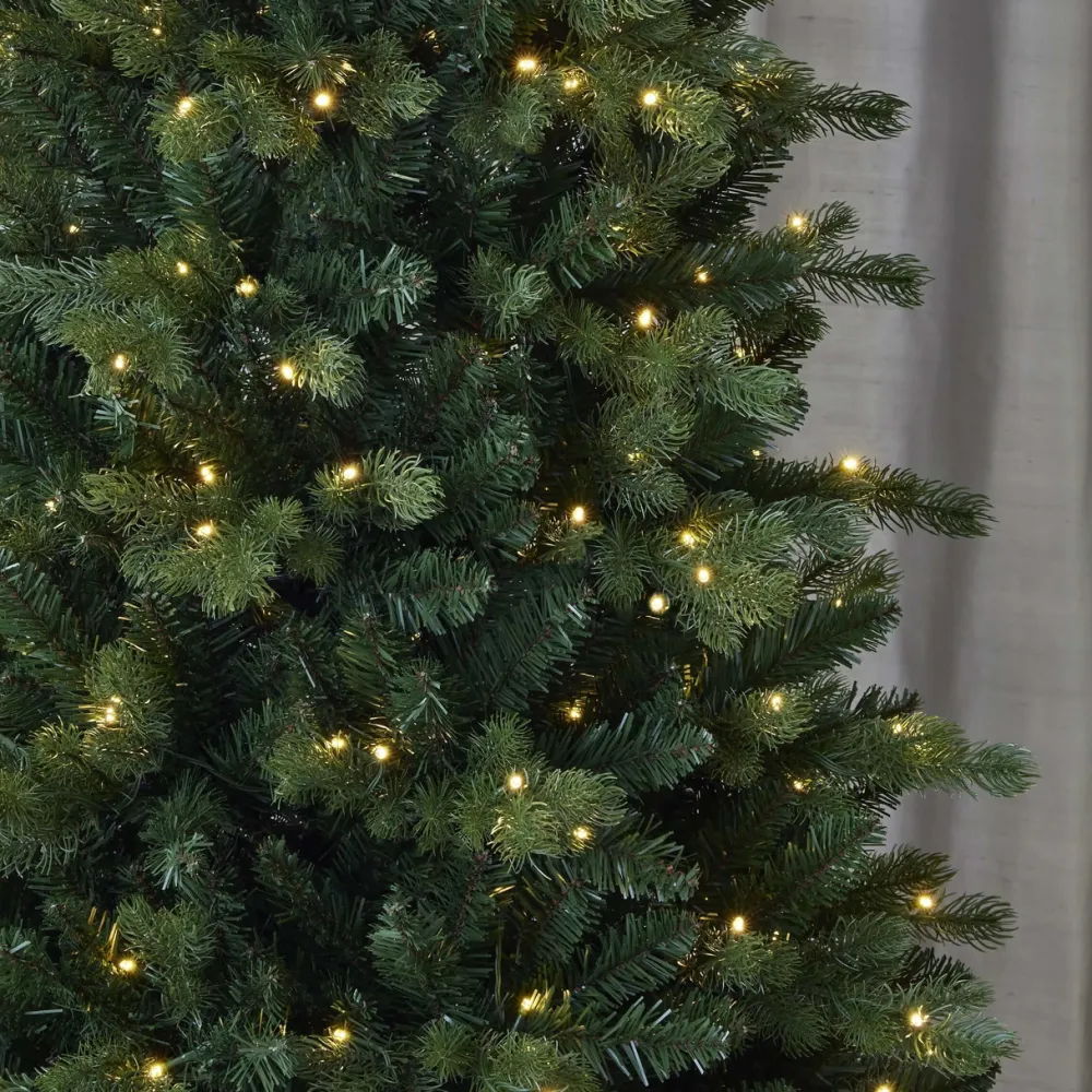 Decorator's Warehouse 6' Palmetto LED Pine Tree > Green|Color Changing