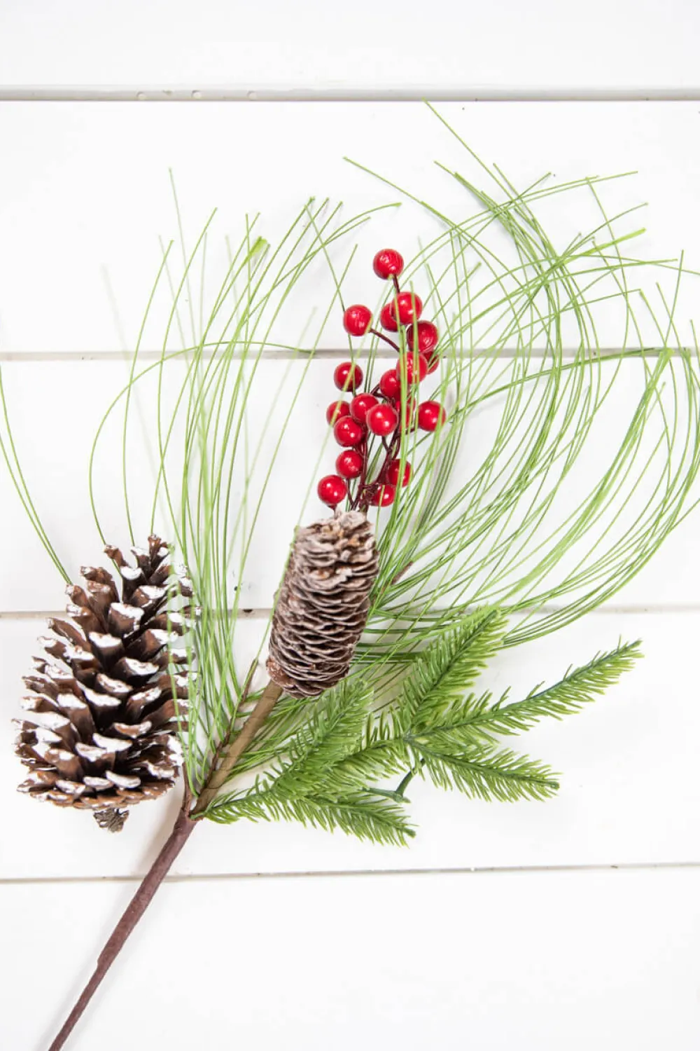Decorator's Warehouse 18" Pine Berry Pinecone Spray > Cardinal|Farmhouse