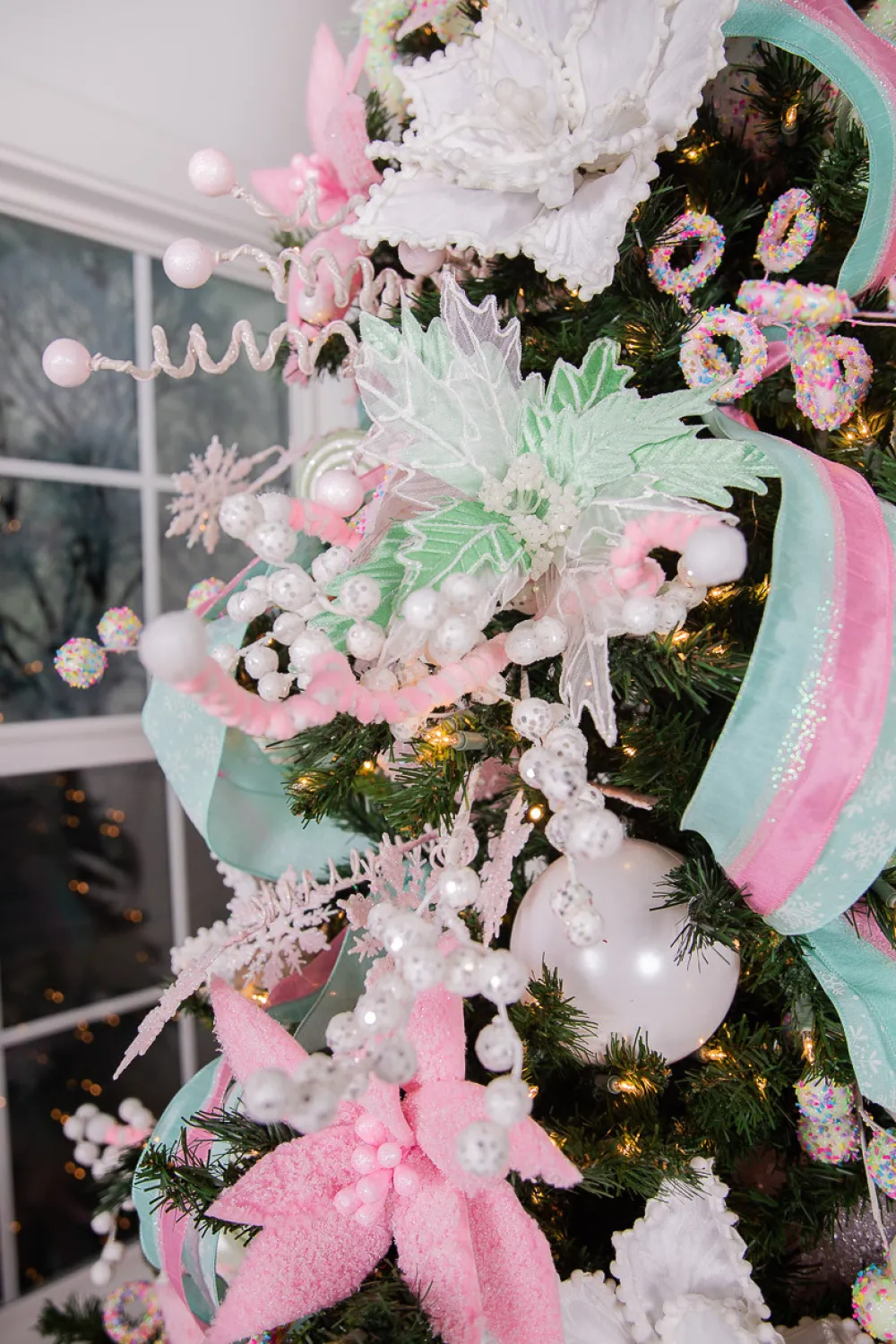 Decorator's Warehouse 25” Pink Curly Snowflake Stem > Kristin'S Picks|Santa'S Sweet Shoppe
