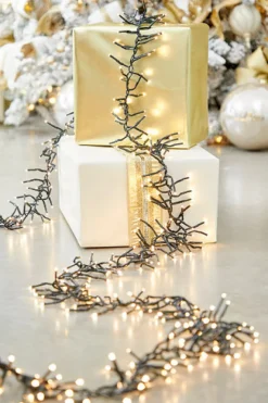 Decorator's Warehouse 12.5' Platinum Elite Cluster Lights - 380L Warm White (Green Cord) > Vintage Christmas Lights|Twinkle Cluster Lights