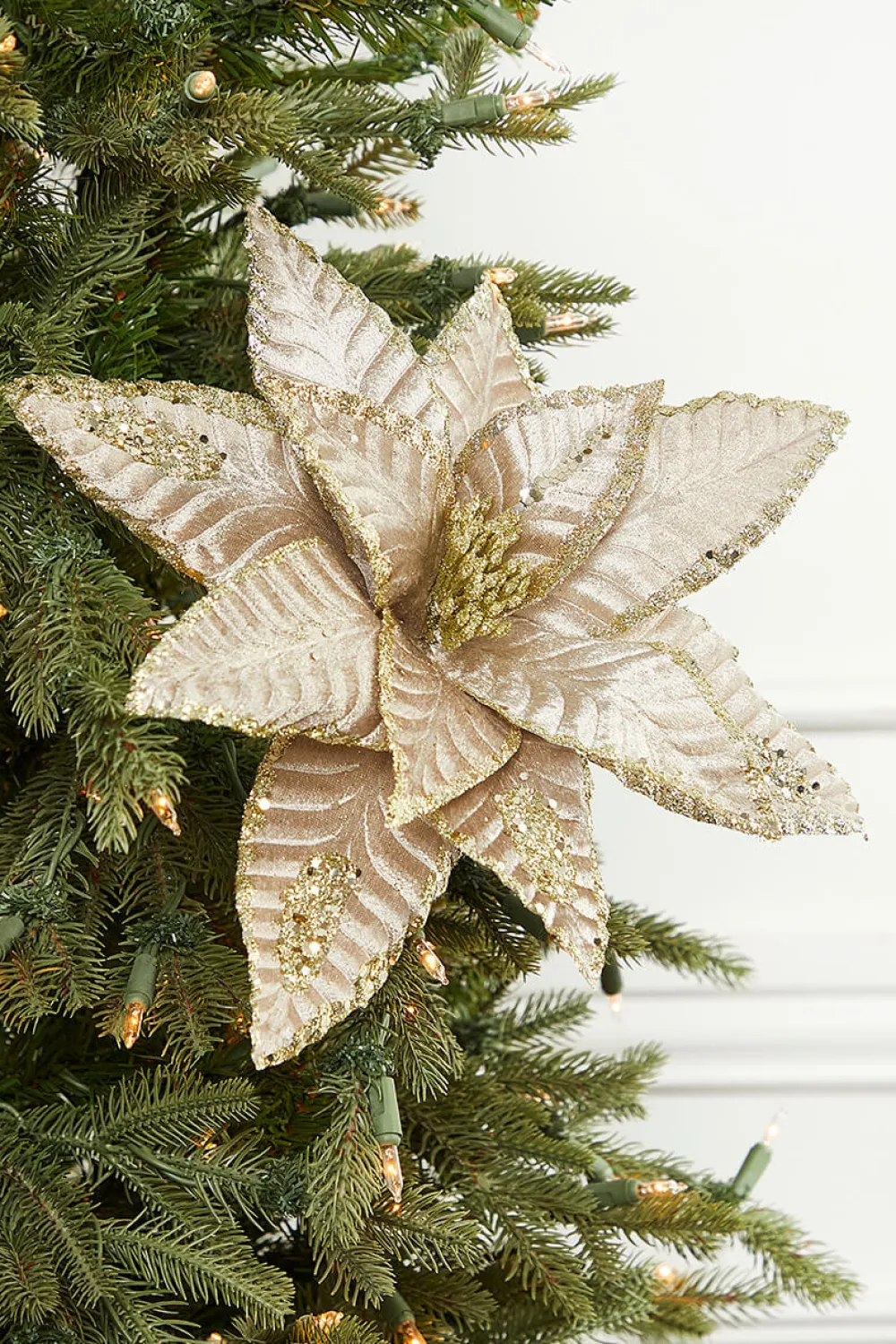 Decorator's Warehouse 22" Platinum Metallic Stem > Gold & Champagne|Natural Elegance