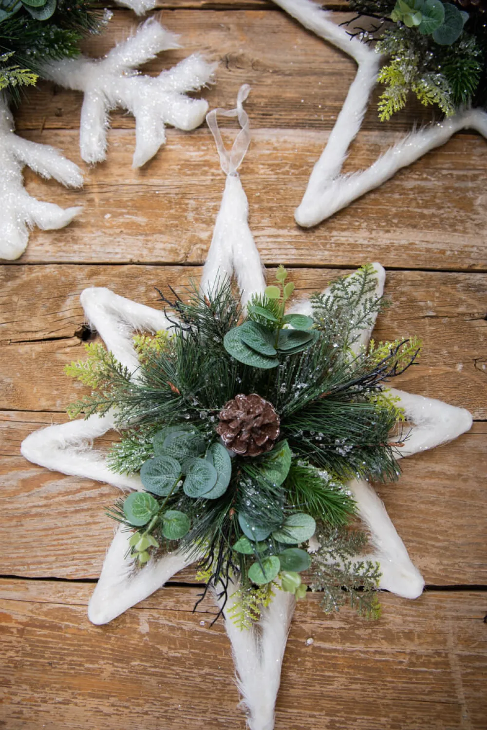 Decorator's Warehouse 14” 8-Point Snowflake Metal Ornament > Christmas Ornaments|Winter Woodland