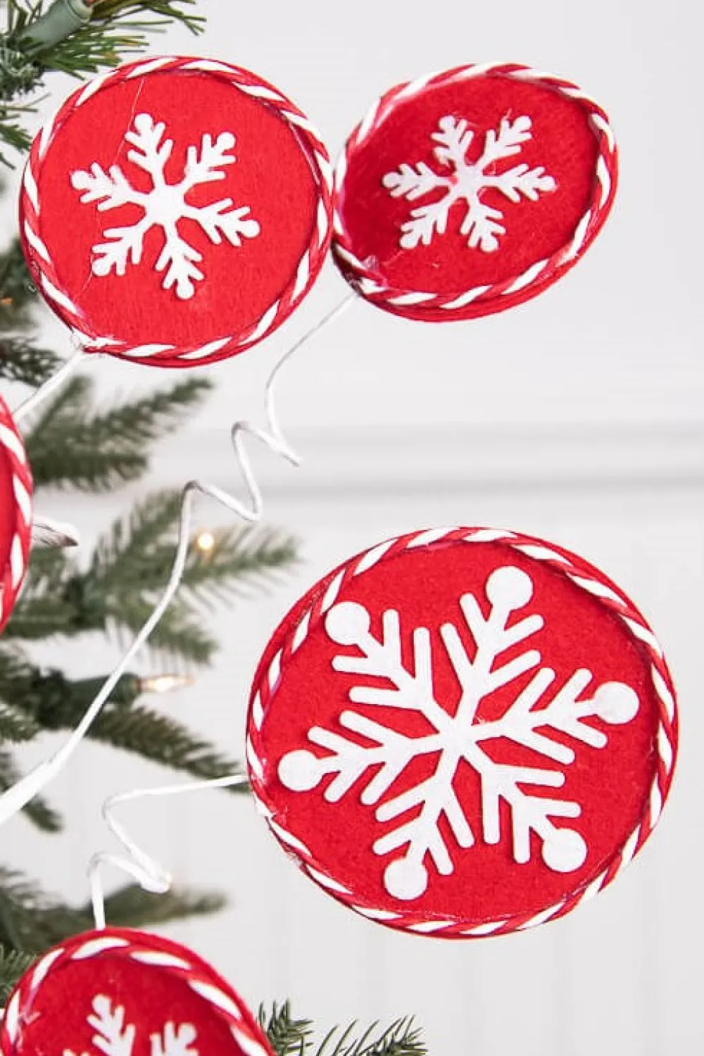 Decorator's Warehouse 26” Red and White Snowflake Spray > Christmas Decor|Christmas Sprays