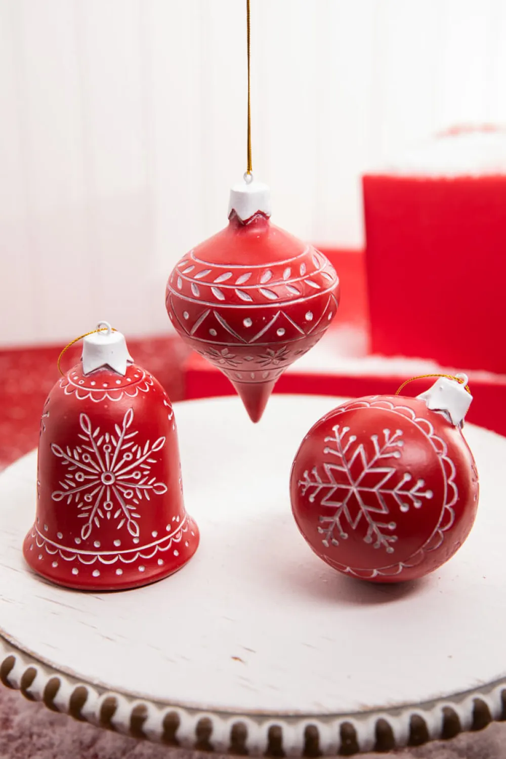Decorator's Warehouse 5” Red Resin Snowflake Ornament > Cardinal|Christmas Decor