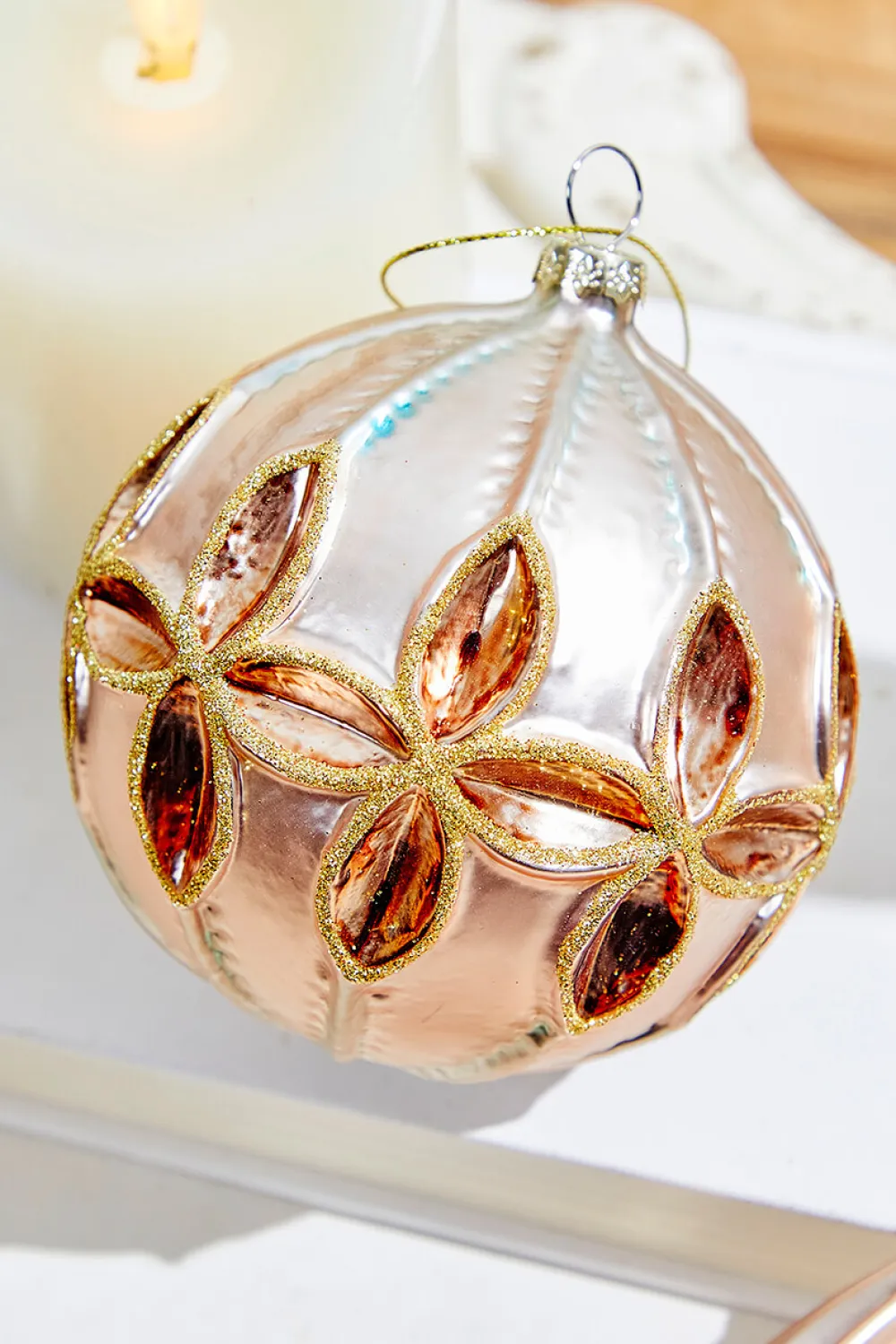 Decorator's Warehouse 4" - 6" Reflector Pattern Glass Ornament - Champagne and Gold > Christmas Decor|Natural Elegance
