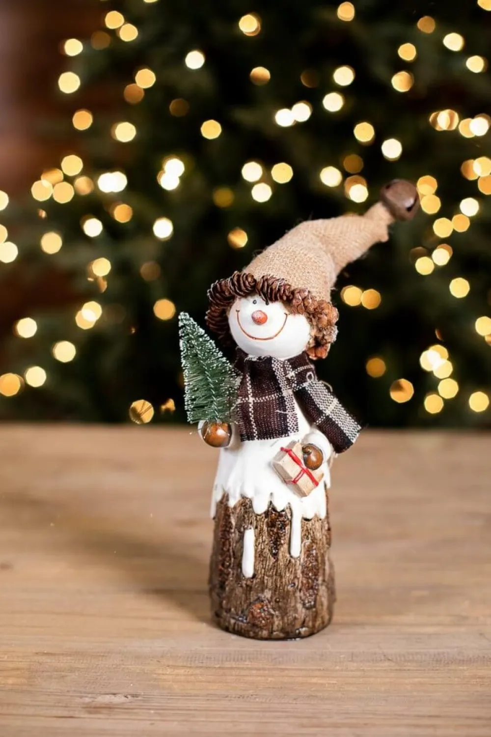 Decorator's Warehouse Resin Burlap Hat Snowman > Winter Woodland|Christmas Accents