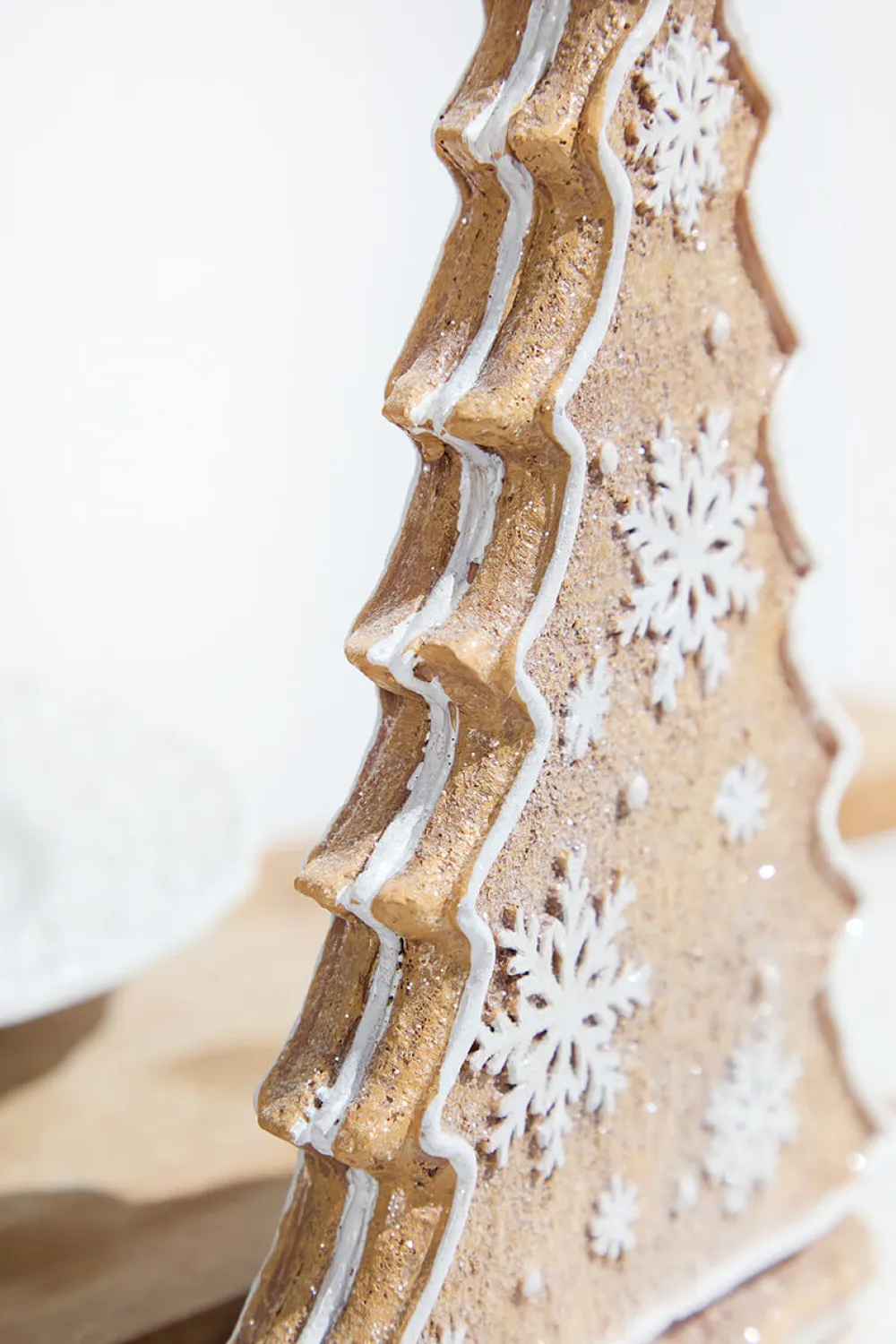 Decorator's Warehouse 8" Resin Gingerbread Tree W/ Snowflakes > Christmas Decor|Sugar & Spice