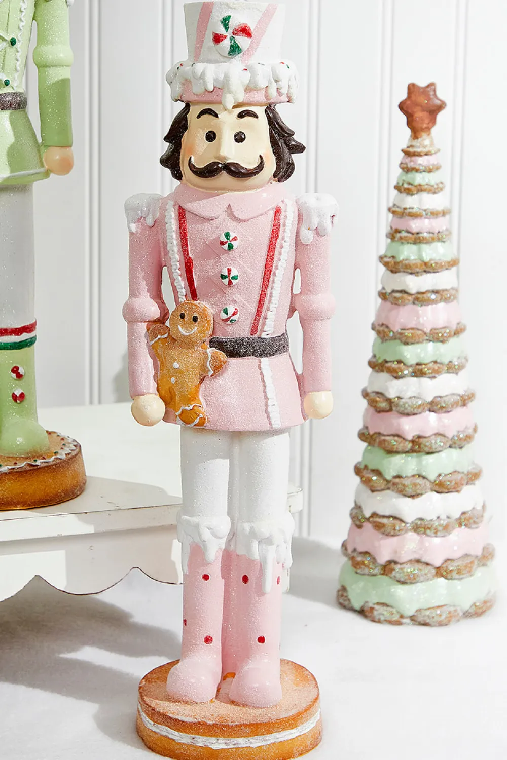 Decorator's Warehouse 16" Resin Kringle's Bakery Nutcracker > Santa'S Sweet Shoppe|Christmas Accents