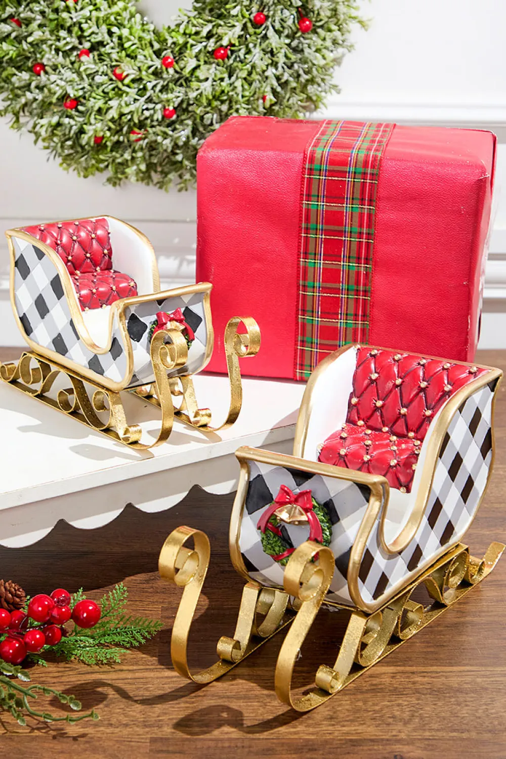 Decorator's Warehouse Resin & Metal Holiday Sleigh, White - Set Of 2 > Nutcracker|Christmas Accents