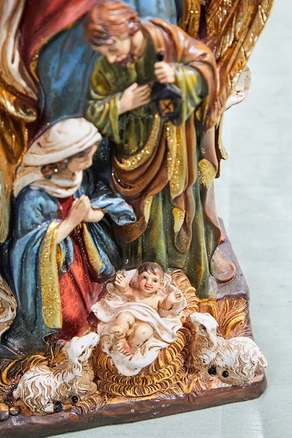 Decorator's Warehouse 13.5" Resin Nativity Figurine With Angel > Santas & Angels|Nativity Scene