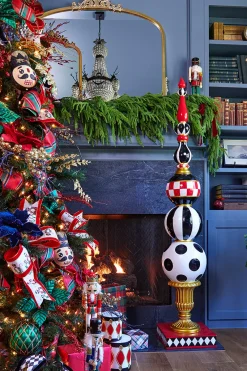 Decorator's Warehouse 71.5” Resin Nutcracker Finial Decoration > Nutcracker|Christmas Resin