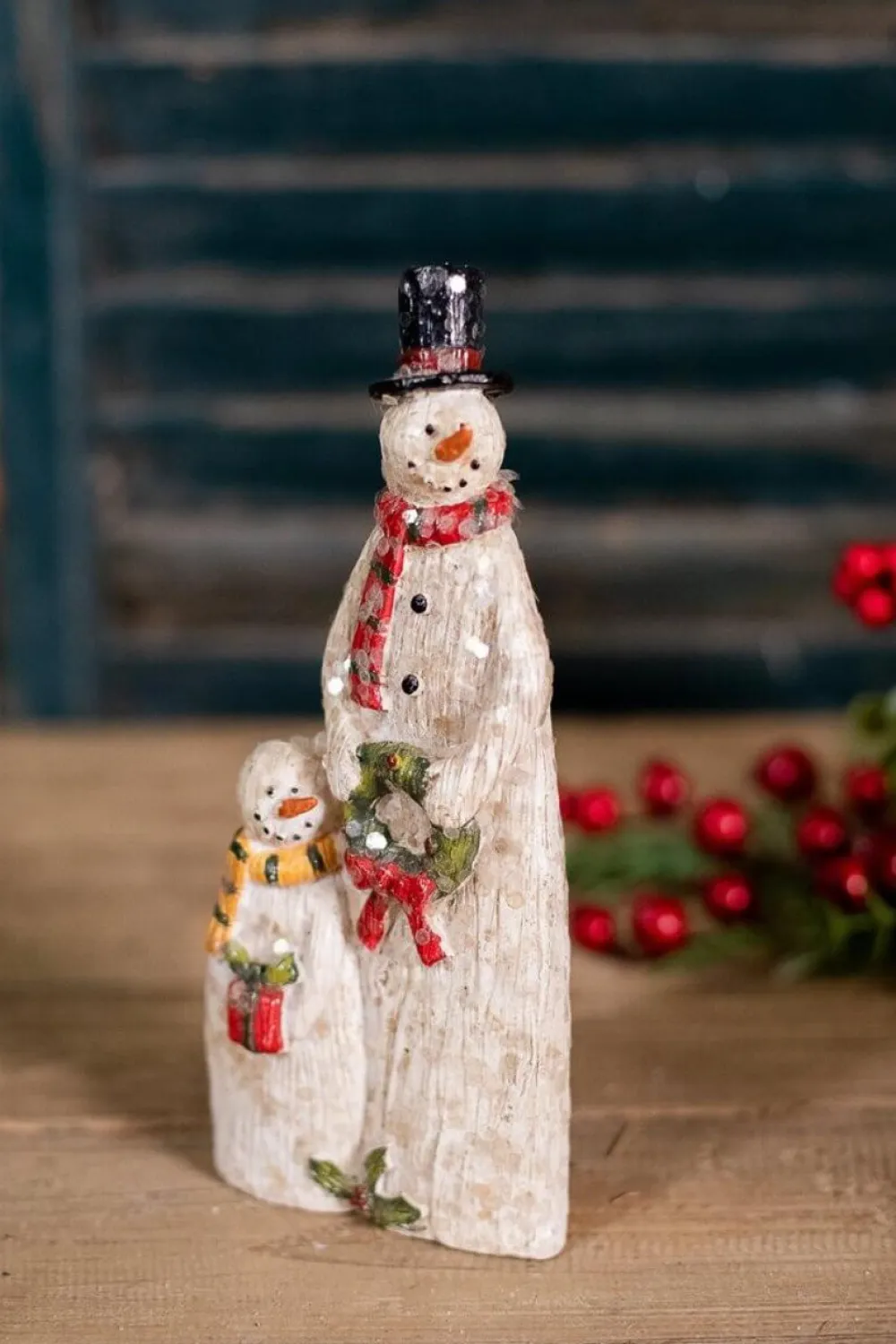 Decorator's Warehouse Resin Sparkly Snowman Family > Farmhouse|Christmas Accents