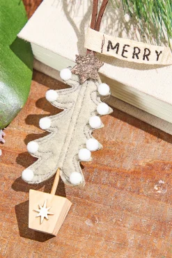Decorator's Warehouse Sewn Tree Polyester Ornament > Christmas Ornaments|Winter Woodland