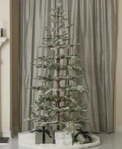 Decorator's Warehouse 7.5' Sierra Pine Lightly Flocked Tree with 300 Warm White LED Lights > Christmas Decor|Flocked Or White