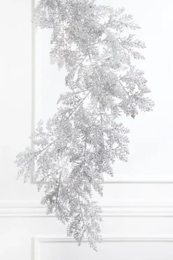 Decorator's Warehouse 6' Silver Bling Bling Cedar Garland > White Christmas|Christmas Sale