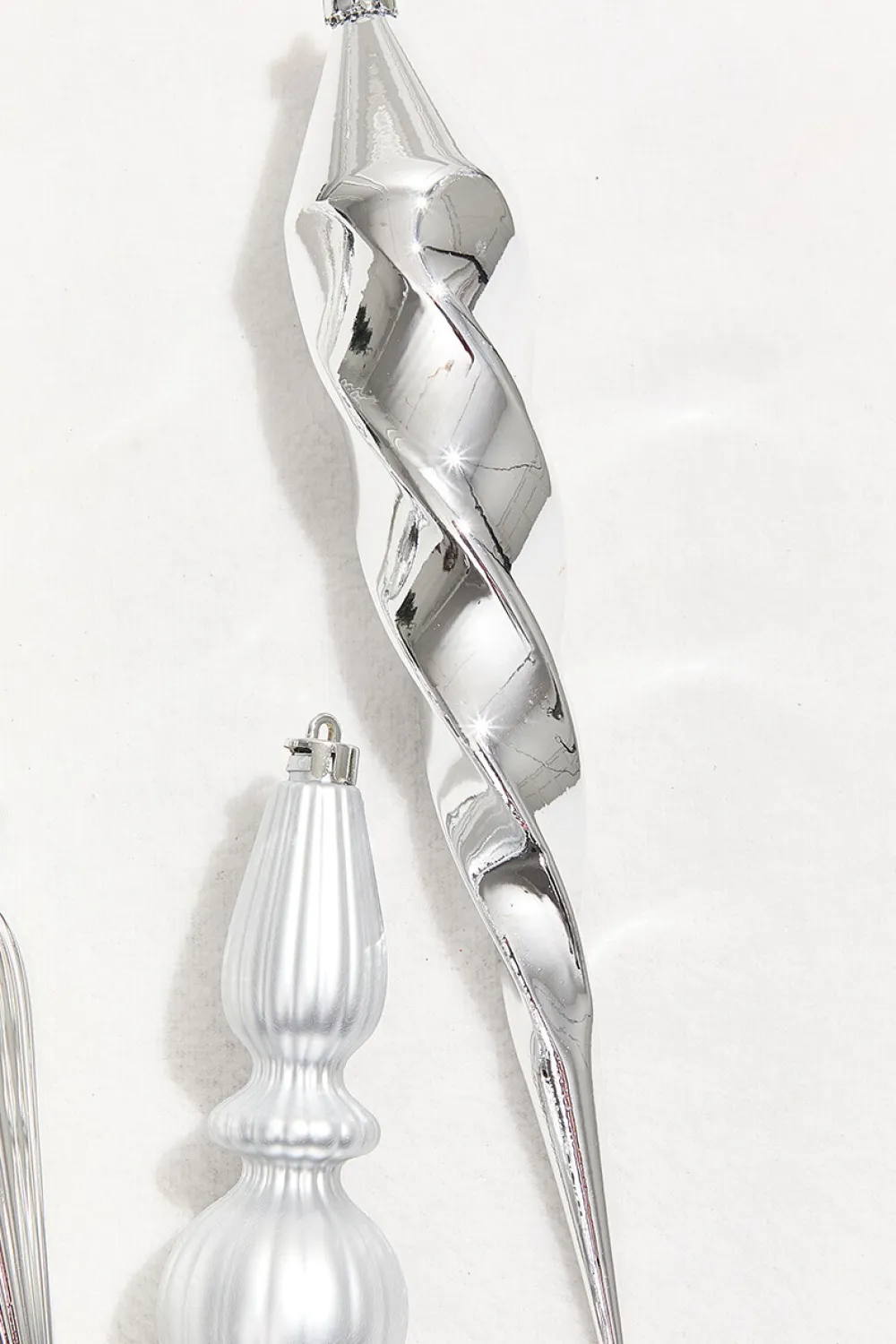 Decorator's Warehouse 12" Silver Finial Boxed - Set of 4 > White Christmas|Boxed Sets