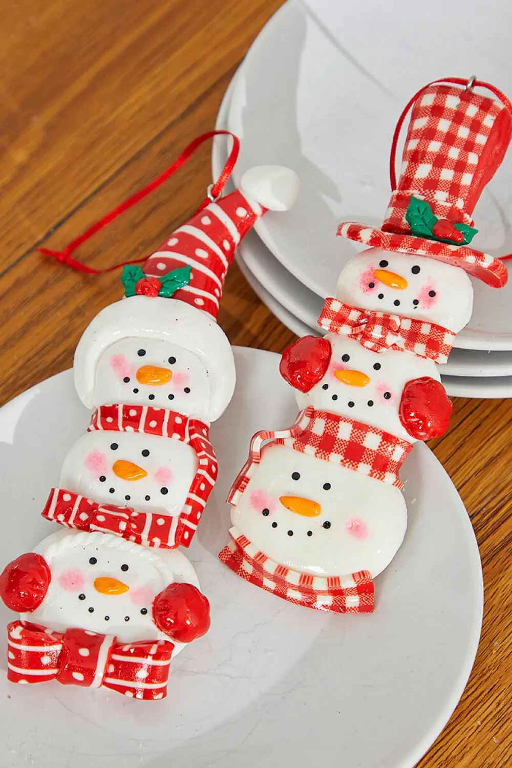 Decorator's Warehouse 6" Snowman with Plaid or Polka Dot Hat Resin Ornament > Christmas Ornaments|Christmas Ornaments