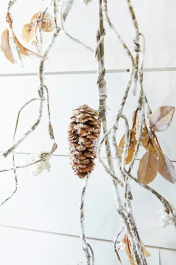 Decorator's Warehouse 48" Snow with Glitter Winter Chalet Garland - Natural/Frost > Christmas Decor|Unlit Garlands