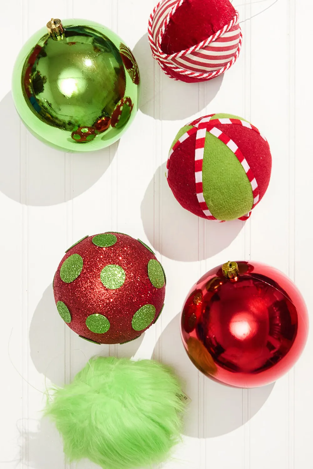 Decorator's Warehouse Storyville Ornaments Mini Bundle > Christmas Decor|Storyville