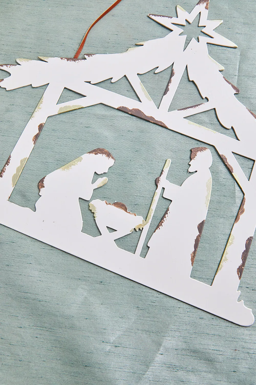Decorator's Warehouse Wall Hanging Nativity With Holy Family > Nativity Sets|Nativity Ornaments