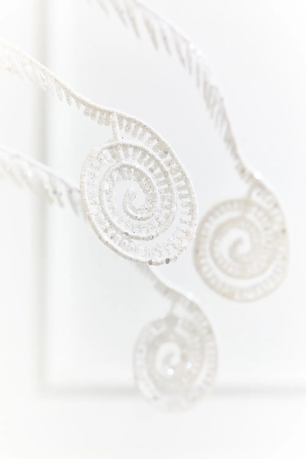 Decorator's Warehouse 50" White Glitter Curly Spray > White Christmas|2026 New Additions