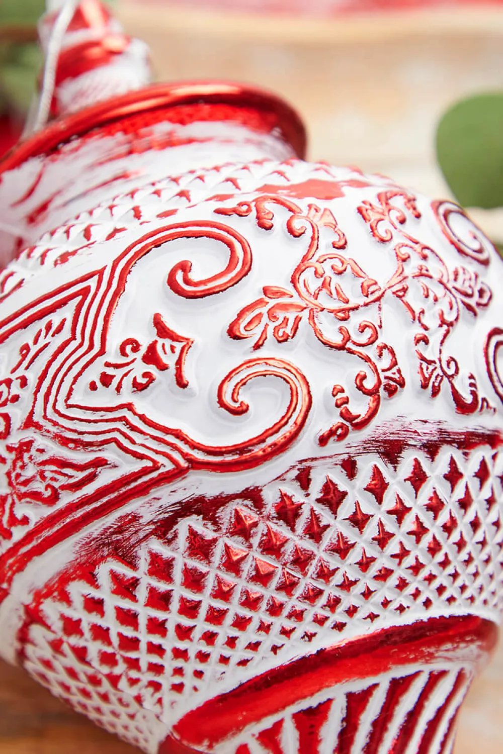 Decorator's Warehouse 10" White Red Matte Metallic Finial Ornament > Christmas Ornaments|Peppermint