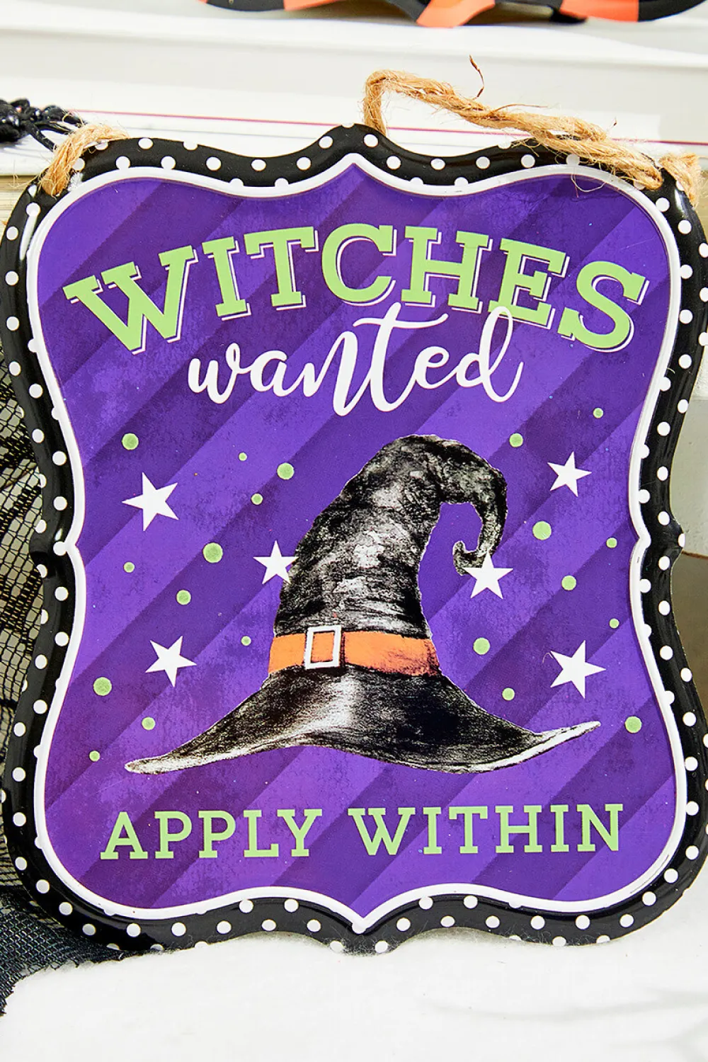 Decorator's Warehouse 7"x 6" Assorted Halloween Embossed Sign > Halloween|Halloween