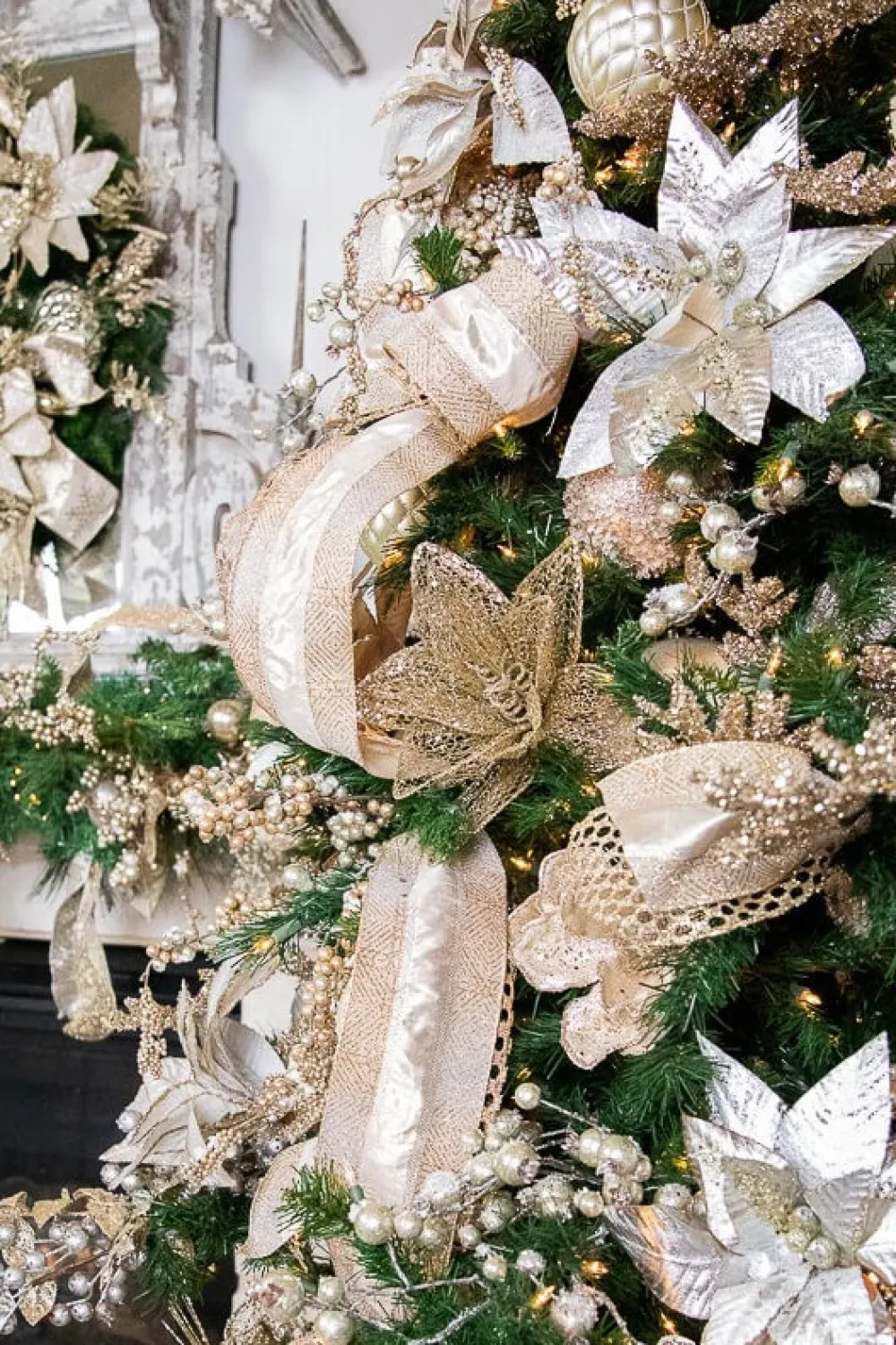 Decorator's Warehouse 24” x 12" Champagne Glitter Sequin Mesh Poinsettia Stem > Christmas Decor|Natural Elegance