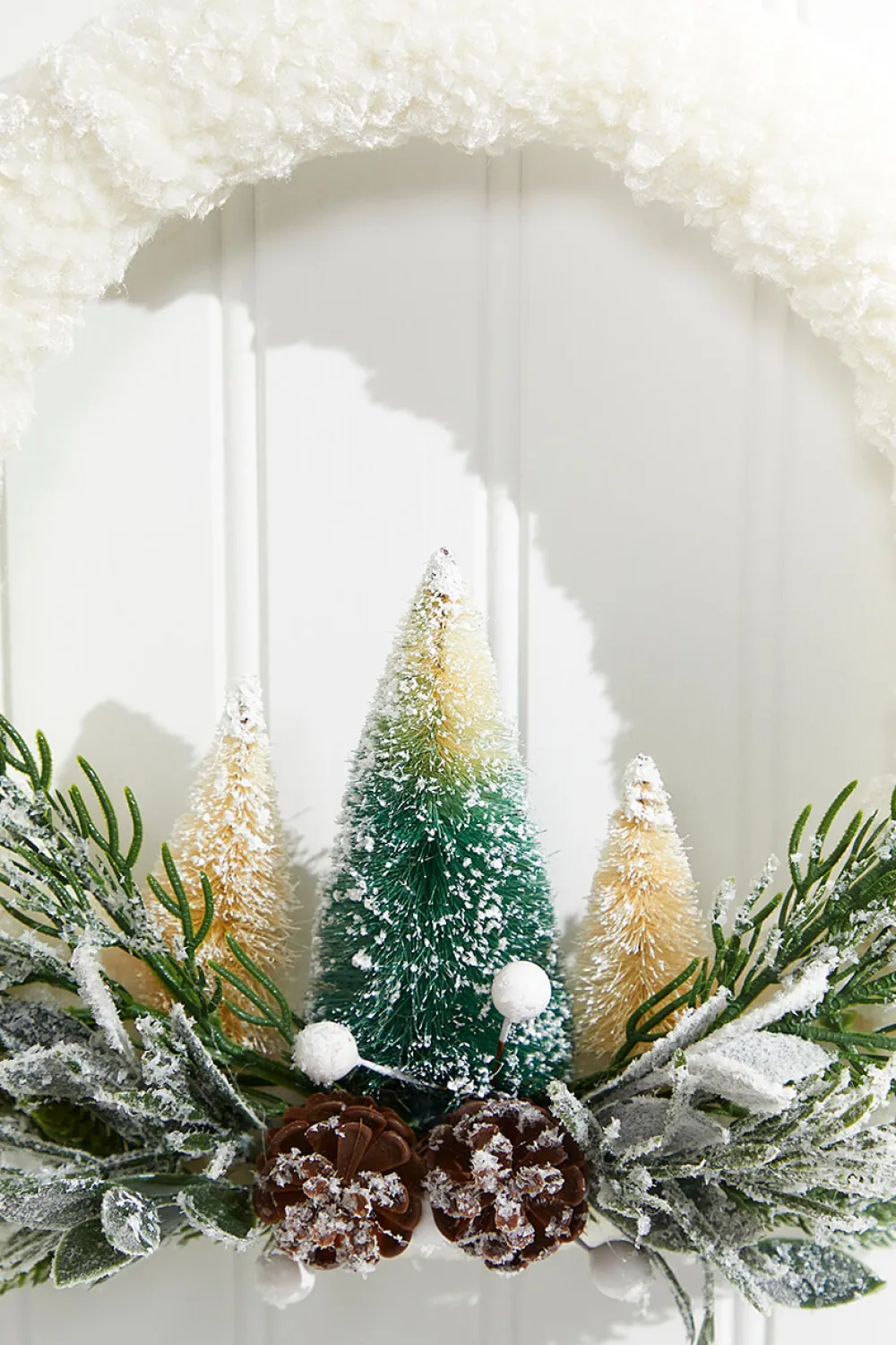 Decorator's Warehouse 14"x10" Frosted Christmas Tree Wreath > White Christmas|Christmas Decor