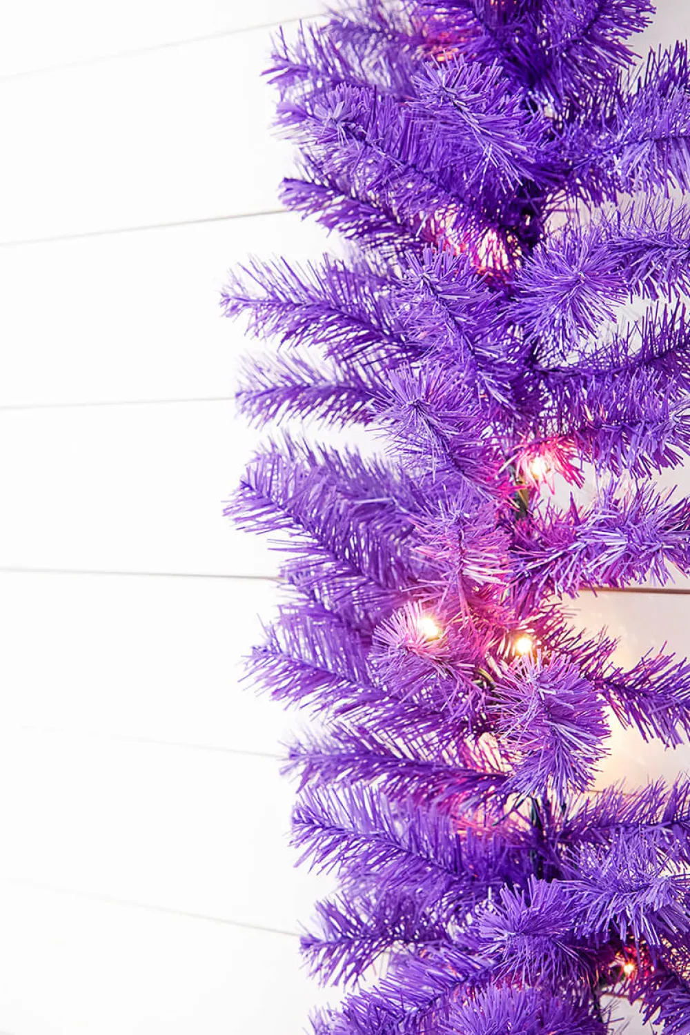 Decorator's Warehouse 9' x 12" LED Purple Garland > Christmas Decor|Outdoor Lighting
