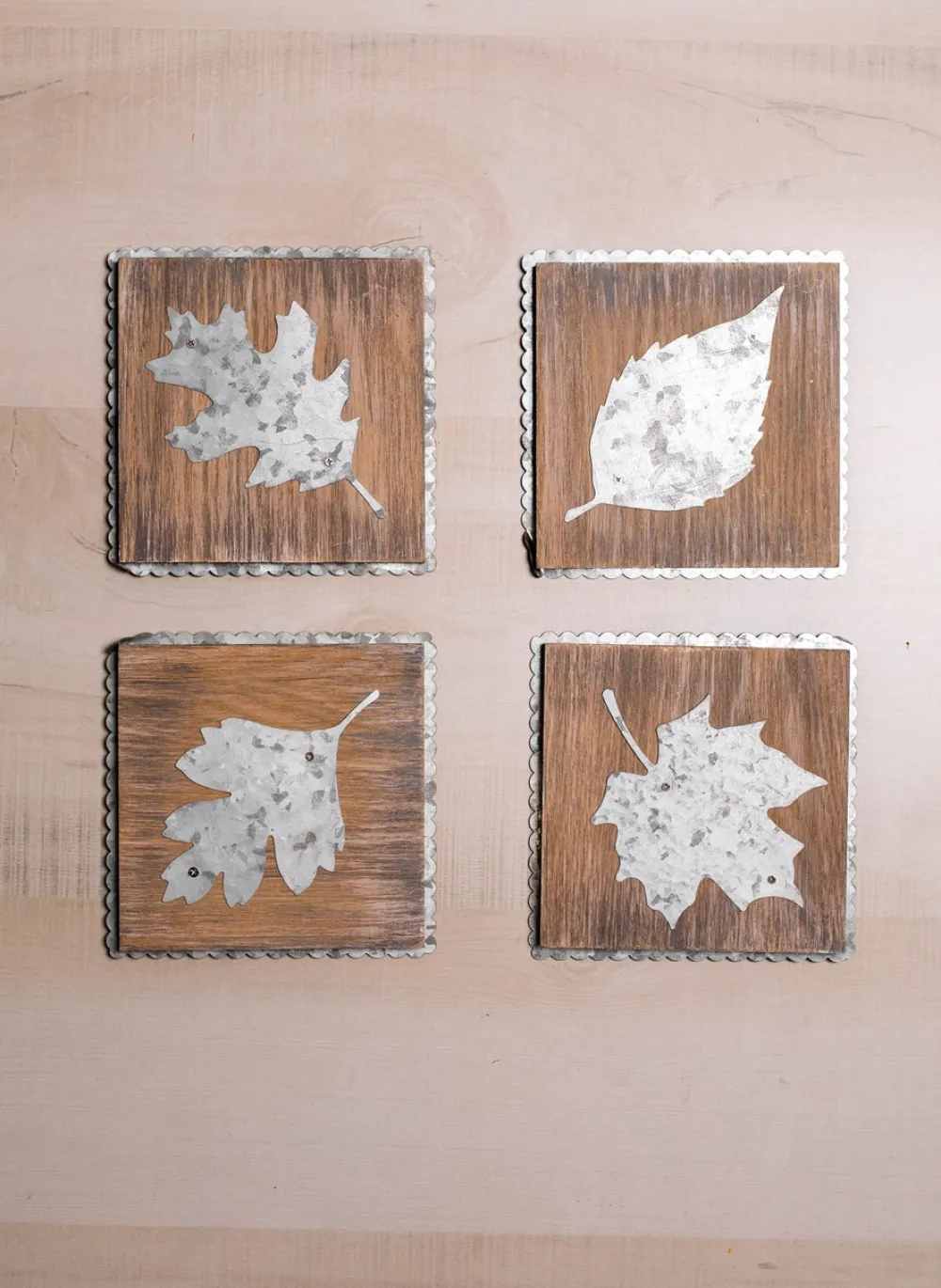 Decorator's Warehouse 5.5" x 5.5" Tin Galvanized Leaf Wall Decor > Christmas Decor