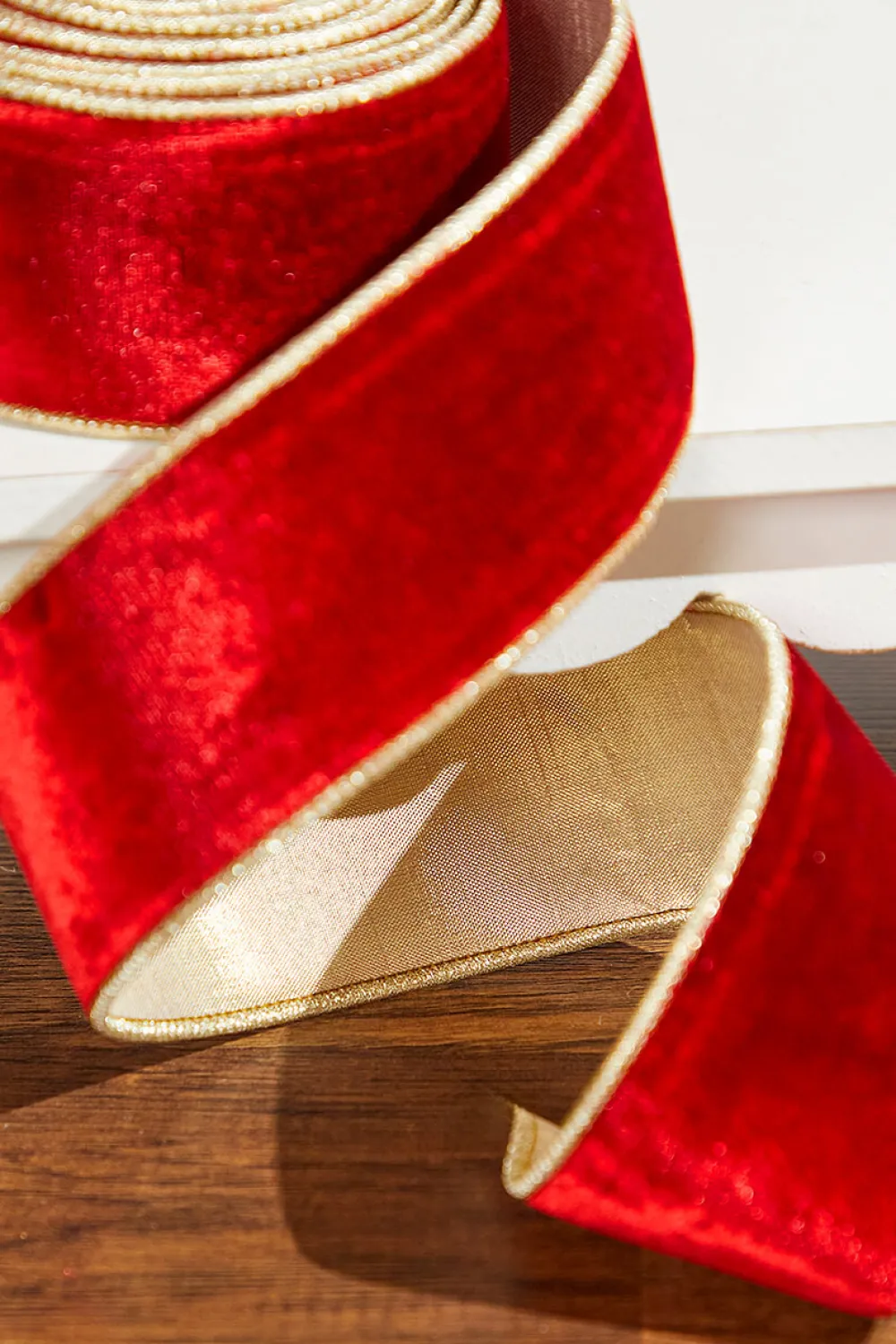 Decorator's Warehouse 2.5" x 5 Yard Sheldon Velvet Metallic Dupioni Ribbon Red > Christmas Ribbon|Nutcracker
